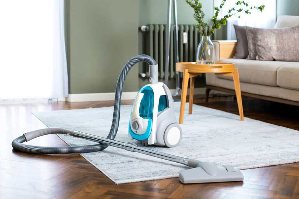 Sacramento house cleaning during summer